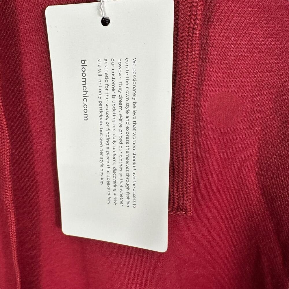 BloomChic Red Pullover Hoodie Dress Size 18–20 - Picture 3 of 5
